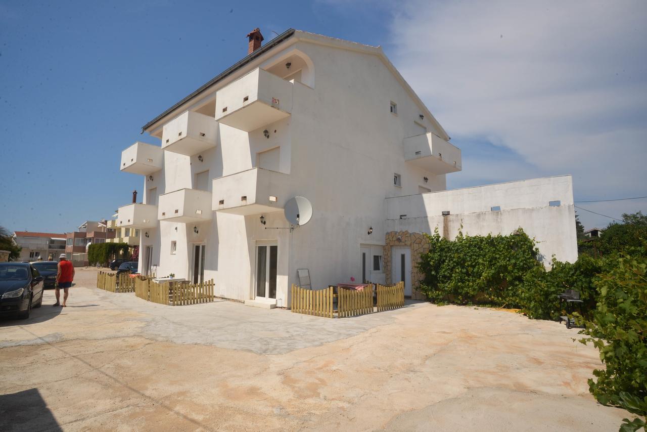Apartments Lavanda Turanj Exterior foto